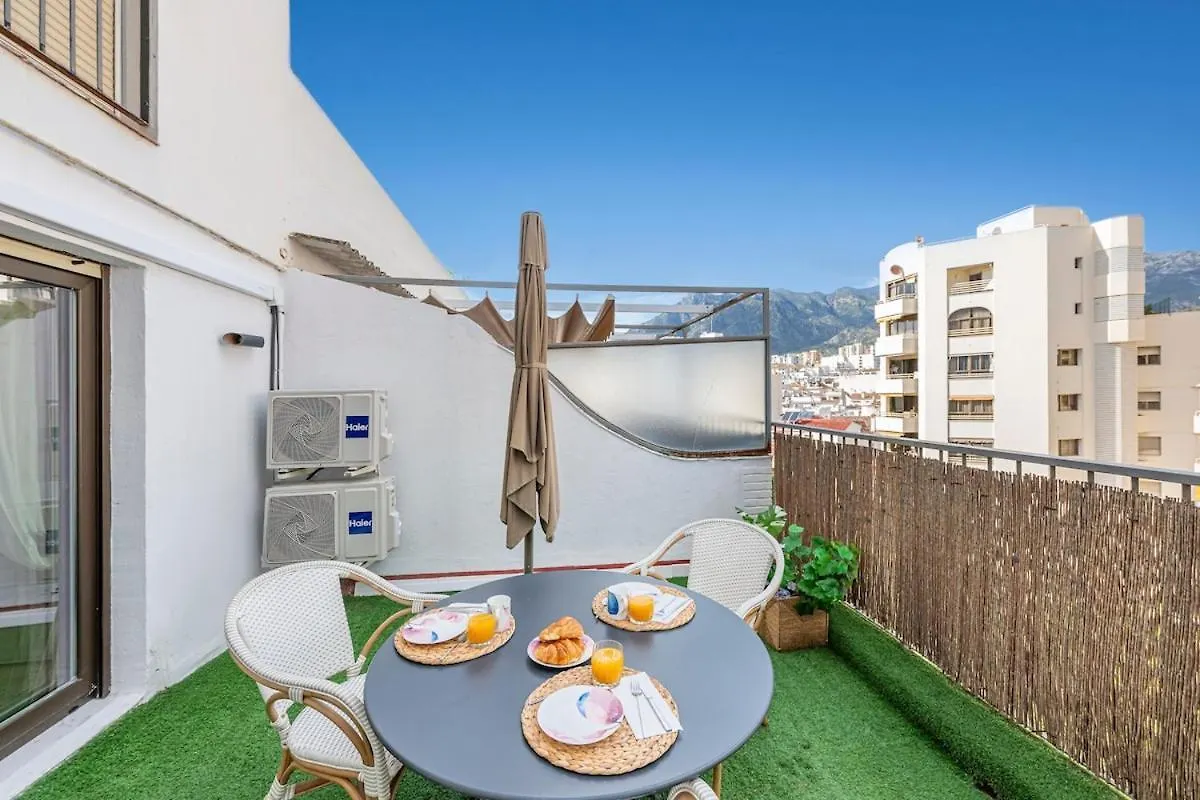 شقة Modern 1 Bedroom Apartment, Steps From The Sea & Downtown ماربيا