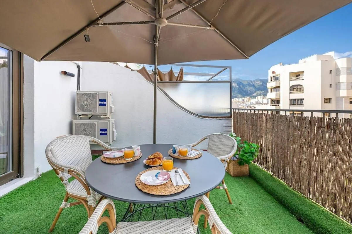 Modern 1 Bedroom Apartment, Steps From The Sea & Downtown ماربيا 0*,